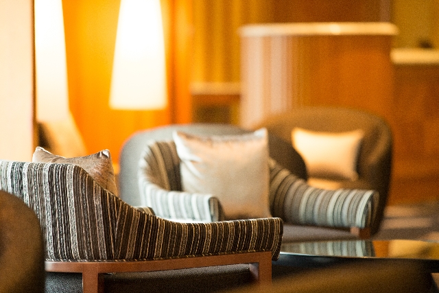 f2af3835443ac729f2b79094bc7c1356_s